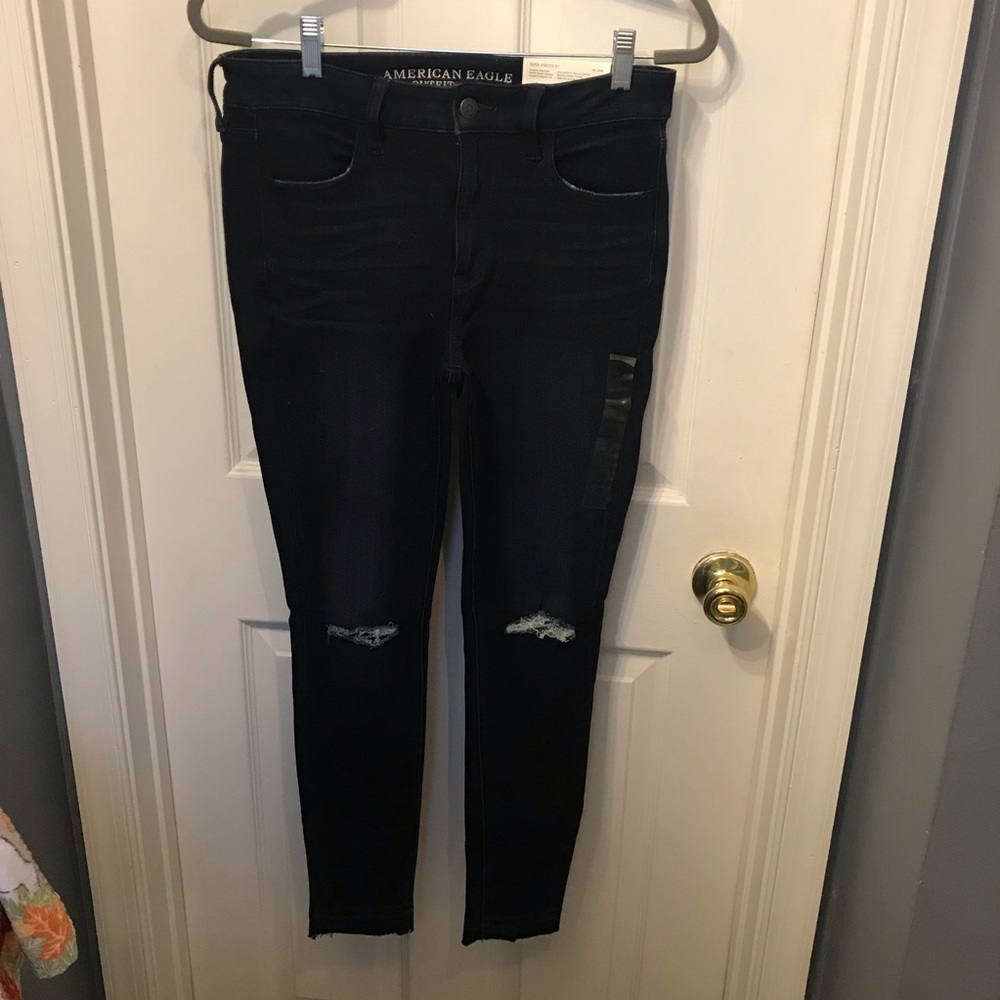 American Eagle Ripped Dark Wash Skinny Jeans